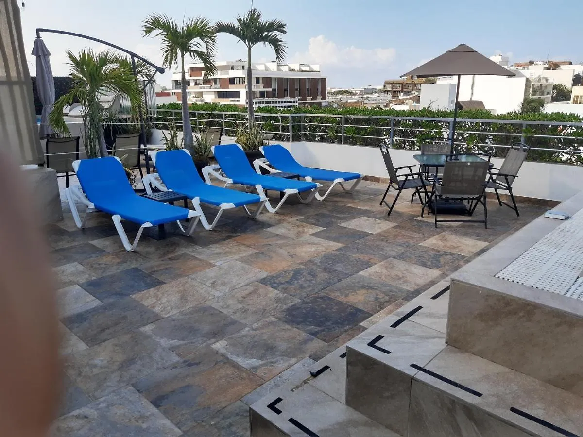 La Cultura Suites - Avenida Quinta Playa del Carmen 3*,